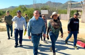 Atienden autoridades municipales peticiones de habitantes del Ejido de La Candelaria