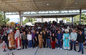 Festival de Día de Reyes Magos lleva alegría a familias de La Ribera