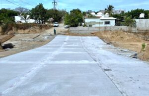 Supervisan obras de pavimentación en Las Veredas y Ampliación Santa Rosa, en San José del Cabo