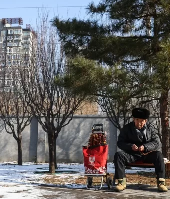 ‘¿Te has muerto?’: La app viral en China para que personas solas confirmen que siguen vivas