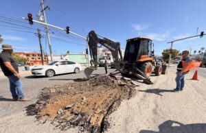 Caza Baches fortalece la seguridad vial en la colonia Guaymitas de San José del Cabo