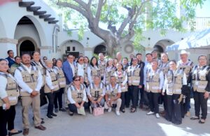 Realiza Christian Agúndez entrega de 15 apoyos asistenciales a familias cabeñas