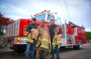 Bomberos de San José del Cabo recibe nueva máquina extintora gracias a donación de Baja Bridges