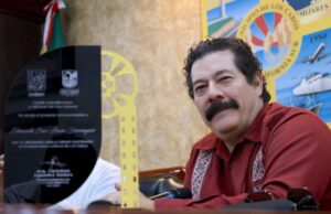 Entregan reconocimiento al actor sudcaliforniano Enoc Leaño en el marco de la Semana del Cine en Los Cabos