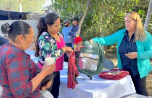 Programa “Del Escritorio a tu Colonia” beneficia a habitantes de Miraflores