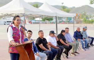 Reconocen labor de Bomberos y Protección Civil tras incendio en Cabo San Lucas
