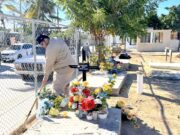 Mantiene Ayuntamiento de Los Cabos programa permanente de limpieza y mantenimiento en panteones