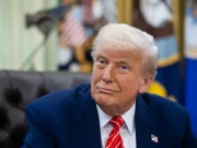 Trump dice que no pedirá disculpas por un video que muestra a los Obama como simios