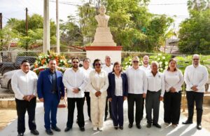 Conmemoran el 220° aniversario del natalicio de Benito Juárez García en Cabo San Lucas