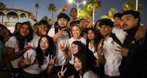 Reflexiona Milena Quiroga con jóvenes paceños sobre la libertad y el respeto