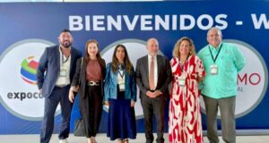 Participa Sol Delgado en conversatorio sobre mujeres, periodismo y transformación social en Los Cabos