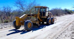 Realiza Servicios Públicos de Los Cabos trabajos de conservación y mantenimiento en caminos rurales