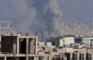 Estados Unidos sería el responsable del bombardeo a escuela de Irán, según el New York Times