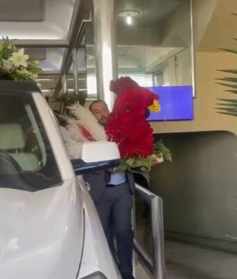 Bajo fuerte operativo, llega cuerpo del “Mencho” al panteón Recinto de la Paz, en Zapopan