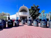 Entregan tinacos a familias de Cabo San Lucas para mejorar acceso al agua