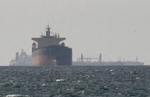 Irán confirma que el estrecho de Ormuz está totalmente abierto durante alto al fuego