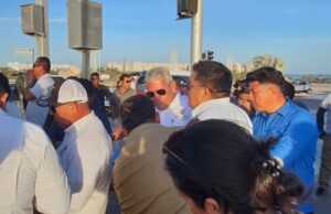 Se levanta bloqueo de transportadoras turísticas en CSL; interviene Gobierno Municipal de Los Cabos