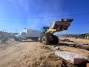 Servicios Públicos retira basura y cacharros en colonias de Cabo San Lucas