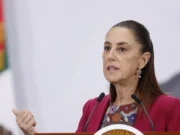 Sheinbaum rechaza presión extranjera tras la entrega de dos exfuncionarios de Sinaloa en EE.UU.