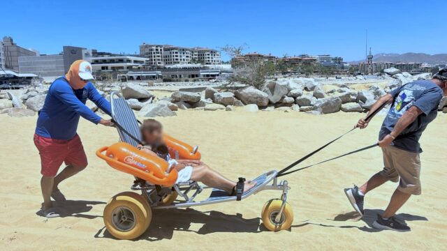 ZOFEMAT INCLUSIÓN SILLAS ANFIBIAS PLAYAS 1