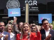 Maru Campos comparece ante la FGR en la CDMX; dice que es perseguida “con todo el aparato del Gobierno”