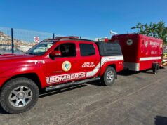 Bomberos CSL atiende incendio de embarcaciones