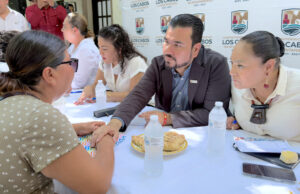 Atiende Ayuntamiento de Los Cabos solicitudes ciudadanas durante jornada de audiencias públicas