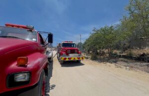 Bomberos controlan incendio que afectó cinco viviendas en en la colonia Nueva Esperanza en San José del Cabo