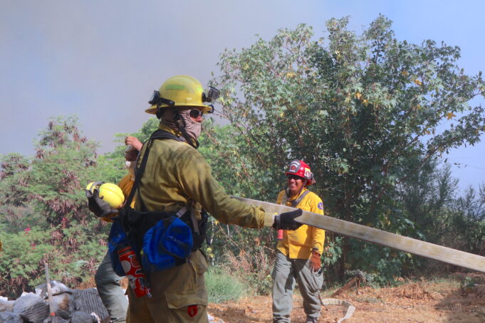 CONTINÚAN LABORES EXTINCIÓN INCENDIO SANTA ROSA 7