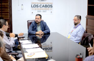 Dan seguimiento autoridades municipales a proyecto de muro de contención y vía alterna en el CRIT Los Cabos