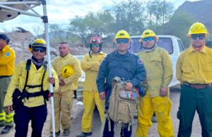 Bomberos de Cabo San Lucas refuerzan combate al incendio en San Miguel de Comondú
