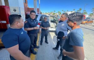 Bomberos de Cabo San Lucas concluyen envío de víveres en apoyo a familias de San José de Comondú