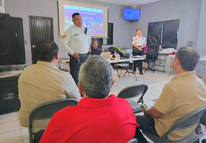CAPACITACIÓN OPERADORES TRANSPORTE SEGURIDAD VIAL 1