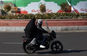 Irán advierte a la población de países de la región que se aleje de las instalaciones que cobijan a militares de EEUU