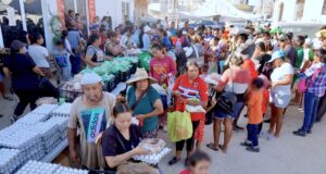 Familias de Mequites y Altos de Miranda reciben apoyos y atención directa del Gobierno Municipal