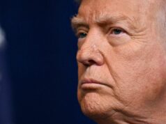 Trump defiende retenes migratorios pese a muertes de migrantes durante operativos del ICE
