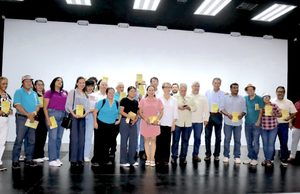 Recibe Ayuntamiento de Los Cabos mil ejemplares del libro “Importancia de Cabo San Lucas”