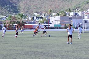 Concluyen visorías gratuitas de futbol profesional en Cabo San Lucas