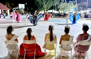 Inauguran las Fiestas Tradicionales de Santa Rosa Fundador 2026 con la coronación de “Jazmín I”