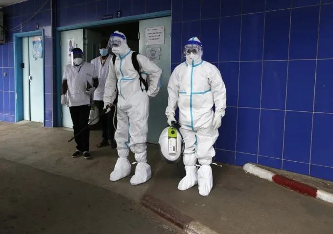 SANIDAD-EBOLA
