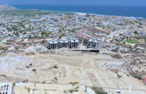 Avanza construcción del Teatro Lomelí en San José del Cabo