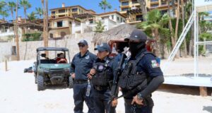 Refuerza XV Ayuntamiento de Los Cabos orden y seguridad en Zona Federal Marítimo Terrestre
