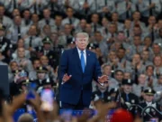 Trump dice que declarará el estrecho de Ormuz «territorio de Estados Unidos» tras «derrotar a Irán»