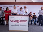 INFONAVIT ENTREGA ESCRITURAS A PROPIETARIOS DE VIVIENDAS DEL BIENESTAR EN NUEVO LEÓN
