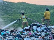Atiende Bomberos Cabo San Lucas incendio en Relleno Sanitario de La Candelaria CSL