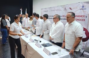Impulsa Ayuntamiento de Los Cabos empleabilidad juvenil con convenio de Educación Dual entre CECyTE y COPARMEX y entrega de certificados del CONOCER