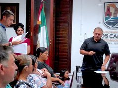 Atención Ciudadana entrega apoyos a familias de Los Cabos