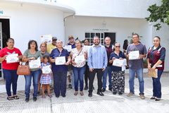 Encabeza Ayuntamiento de Los Cabos jornada médico-social en El Campamento y escucha peticiones en Matancitas