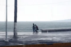 Nueva depresión tropical amenaza el sur de México mientras avanza huracán Polo al noroeste