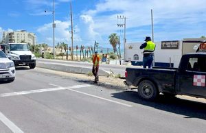 Refuerza Ayuntamiento de Los Cabos mantenimiento de la Transpeninsular y vialidades en SJC y CSL